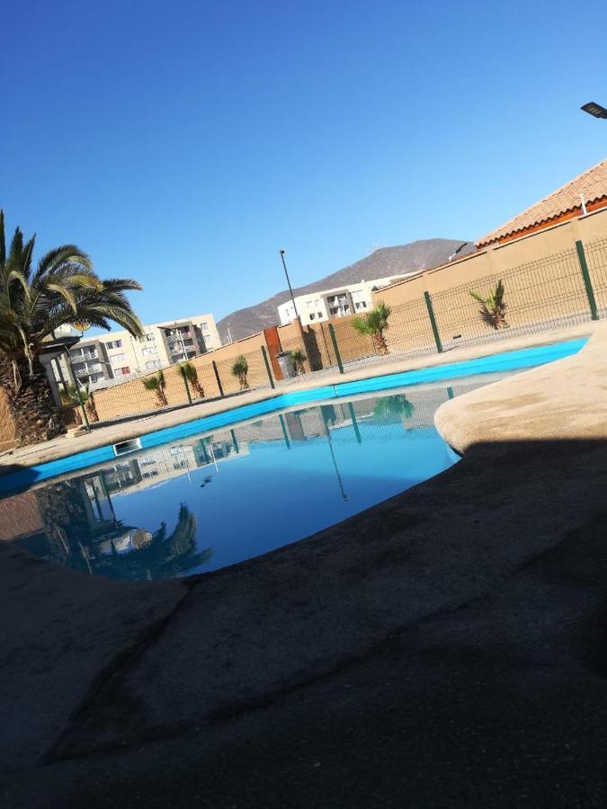 Cabanas Con Piscina Donde Thomas 라세레나 외부 사진